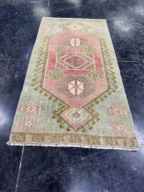 Turkish Mini Rug Oriental Hand Knotted Vintage Rug  1'5'' x  2'8'' #12069