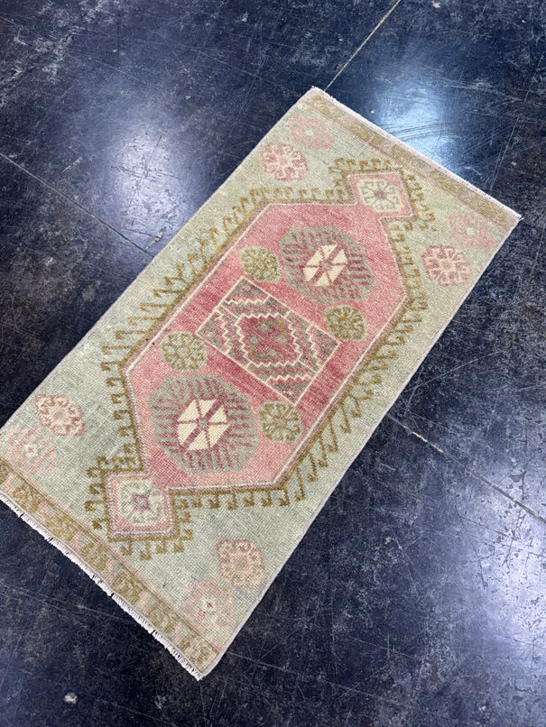 Turkish Mini Rug Oriental Hand Knotted Vintage Rug  1'5'' x  2'8'' #12069