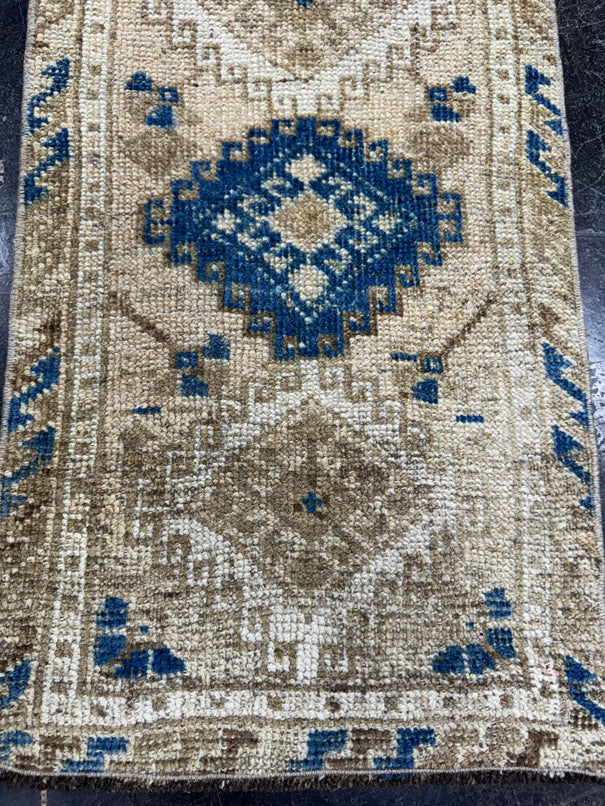 Turkish Mini Rug Oriental Hand Knotted Vintage Rug  1'5'' x  2'7'' #12058