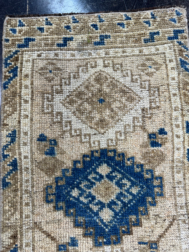 Turkish Mini Rug Oriental Hand Knotted Vintage Rug  1'5'' x  2'7'' #12058