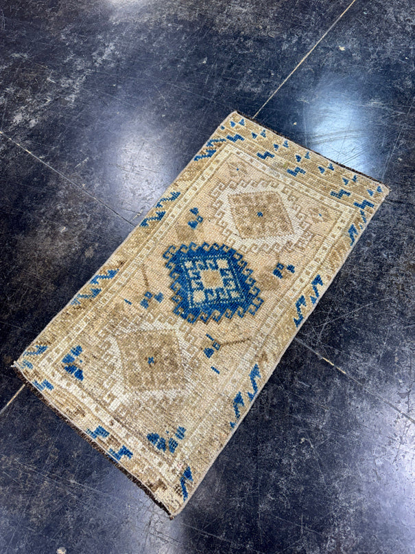 Turkish Mini Rug Oriental Hand Knotted Vintage Rug  1'5'' x  2'7'' #12058