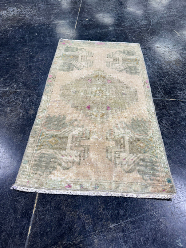 Turkish Mini Rug Oriental Hand Knotted Vintage Rug  1'5'' x  2'8'' #12062