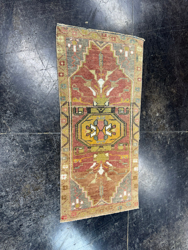 Turkish Mini Rug Oriental Hand Knotted Vintage Rug  1'6'' x  3'2'' #12053
