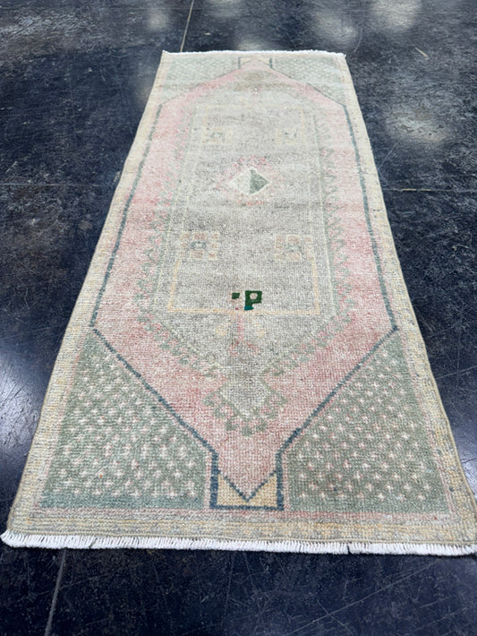 Turkish Mini Rug Oriental Hand Knotted Vintage Rug  1'6'' x  3'9'' #12054