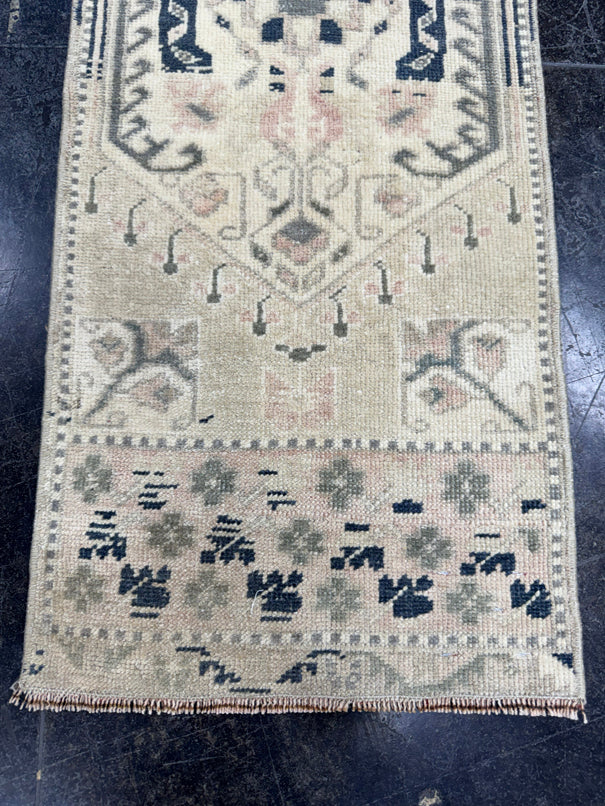 Turkish Mini Rug Oriental Hand Knotted Vintage Rug  1'3" x  3'3'' #12045
