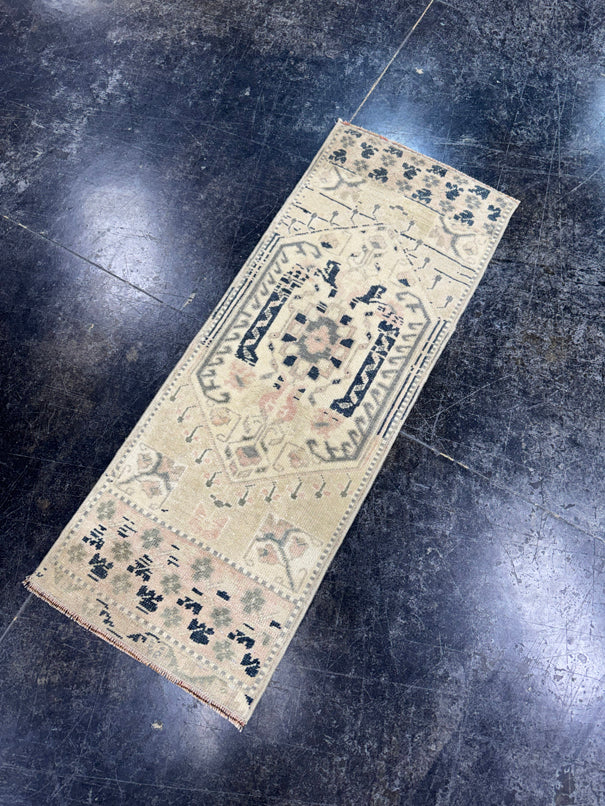 Turkish Mini Rug Oriental Hand Knotted Vintage Rug  1'3" x  3'3'' #12045