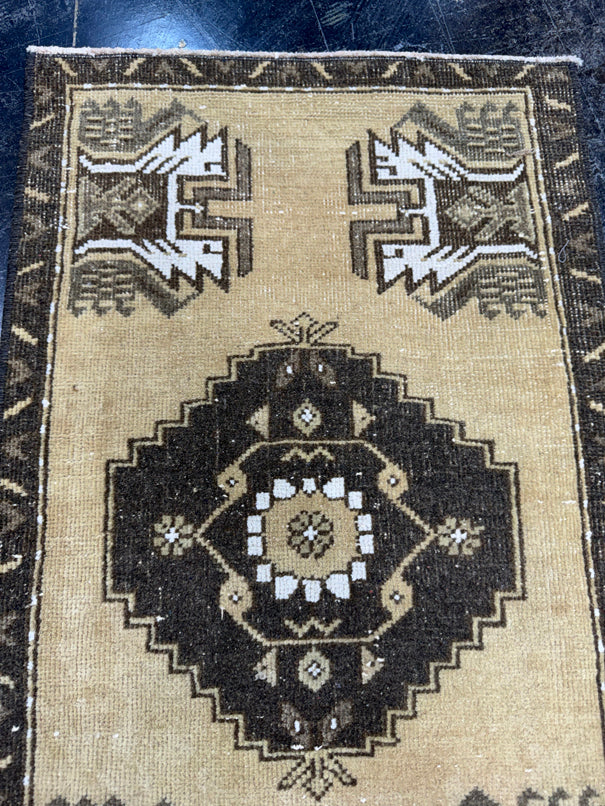 Turkish Mini Rug Oriental Hand Knotted Vintage Rug  1'7" x  2'8'' #12036