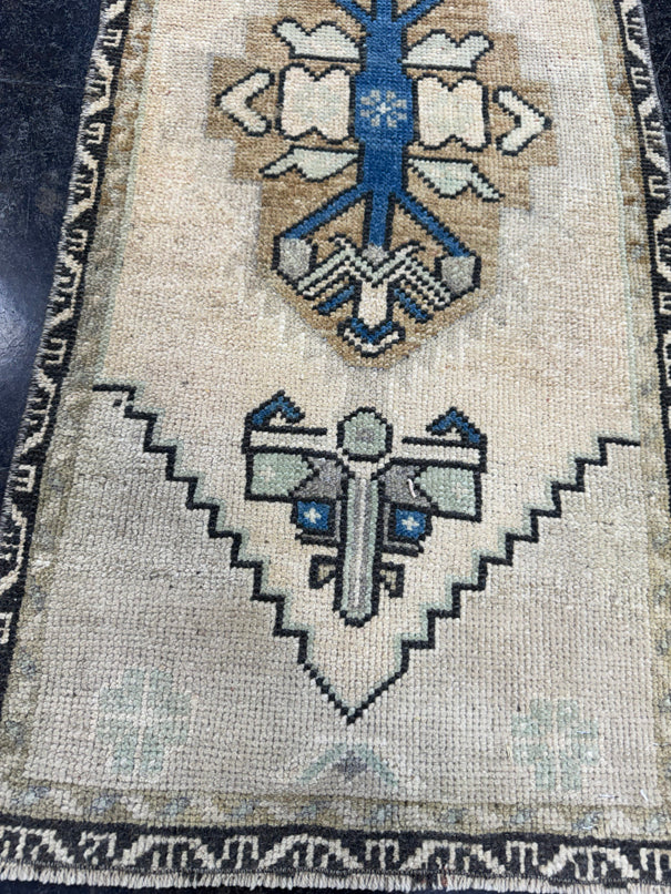 Turkish Mini Rug Oriental Hand Knotted Vintage Rug  1'7" x  3'10'' #12027