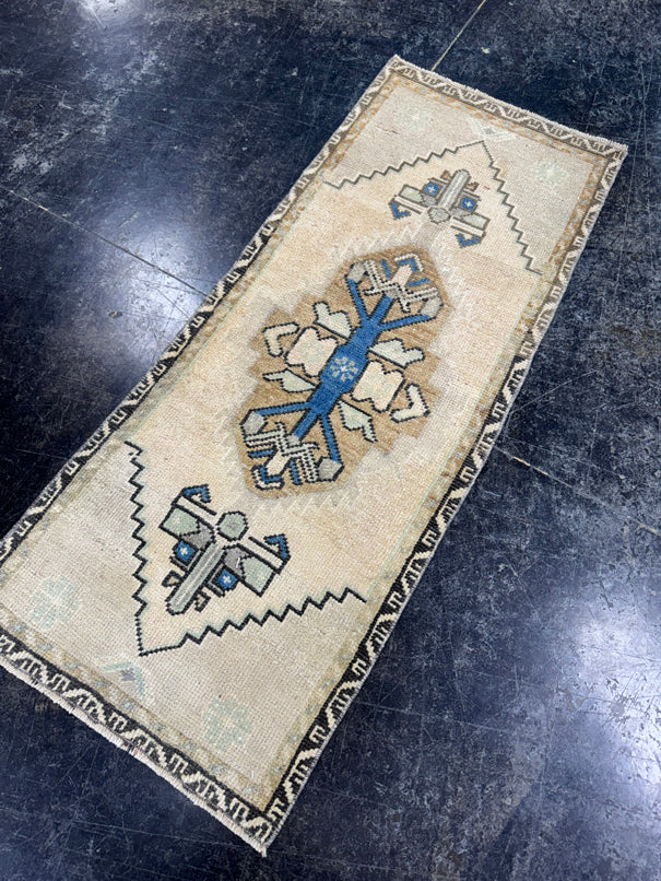 Turkish Mini Rug Oriental Hand Knotted Vintage Rug  1'7" x  3'10'' #12027