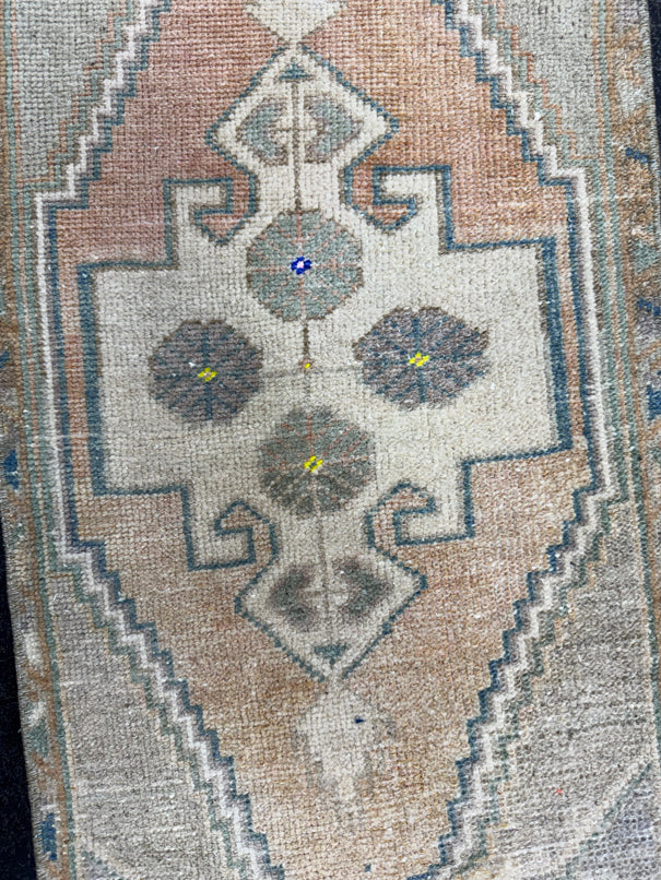 Turkish Mini Rug Oriental Hand Knotted Vintage Rug  1'4" x  3'4'' #12022