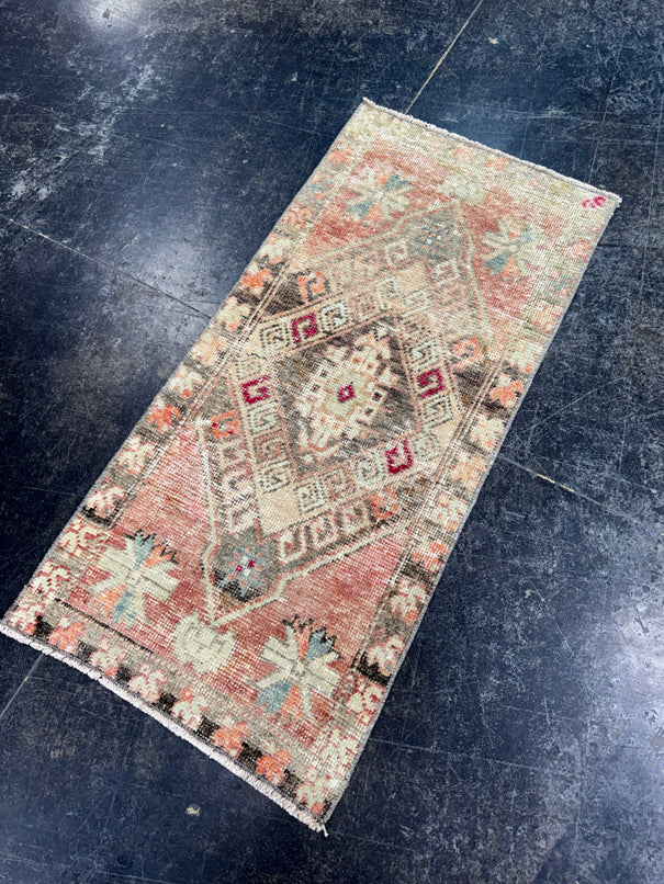 Turkish Mini Rug Oriental Hand Knotted Vintage Rug  1'6" x  3'2'' #12024