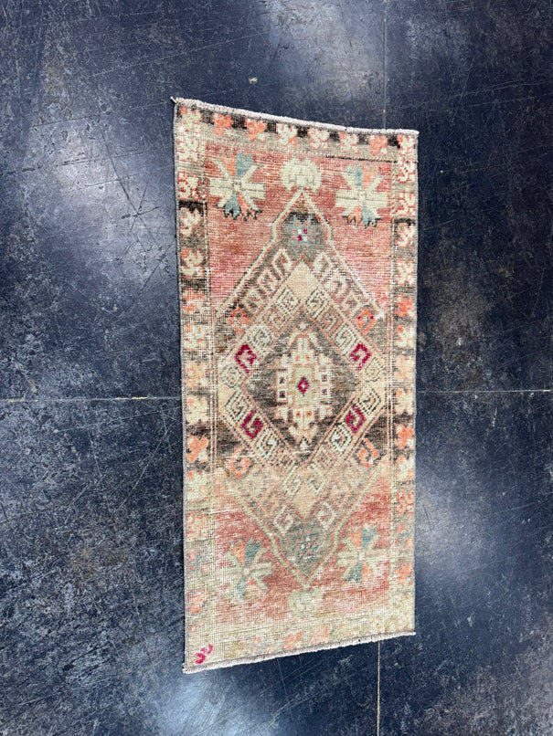 Turkish Mini Rug Oriental Hand Knotted Vintage Rug  1'6" x  3'2'' #12024