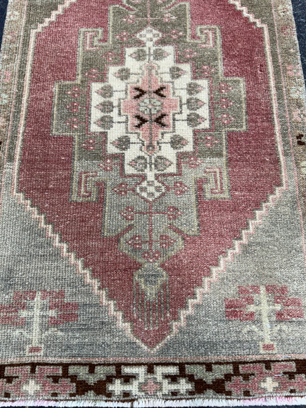 Turkish Mini Rug Oriental Hand Knotted Vintage Rug  1'7" x  2'8'' #12021