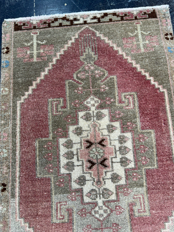 Turkish Mini Rug Oriental Hand Knotted Vintage Rug  1'7" x  2'8'' #12021