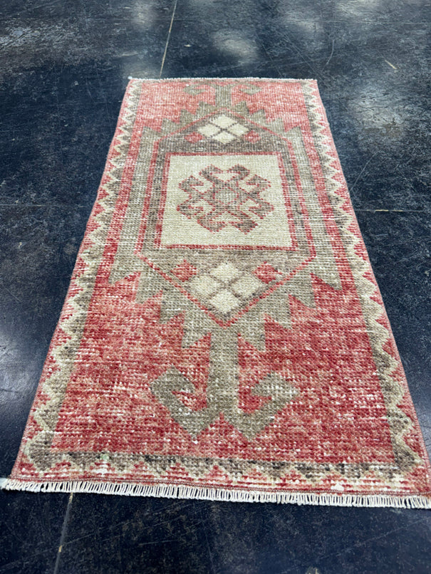 Turkish Mini Rug Oriental Hand Knotted Vintage Rug  1'6" x  3'2'' #12008