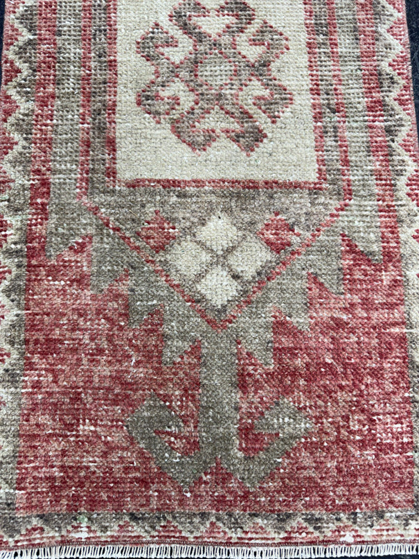 Turkish Mini Rug Oriental Hand Knotted Vintage Rug  1'6" x  3'2'' #12008