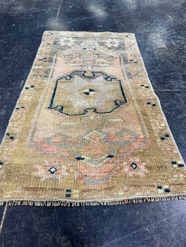 Turkish Mini Rug Oriental Hand Knotted Vintage Rug  1'7" x  2'6'' #12007