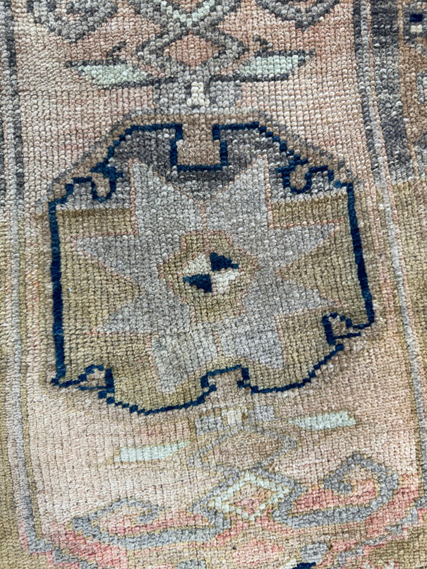 Turkish Mini Rug Oriental Hand Knotted Vintage Rug  1'7" x  2'6'' #12007