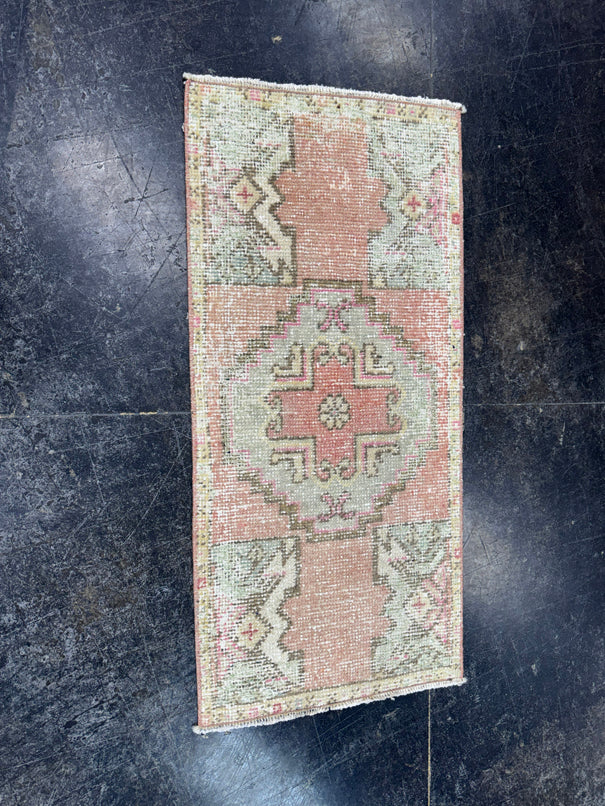 Turkish Mini Rug Oriental Hand Knotted Vintage Rug  1'6" x  3'2'' #12012