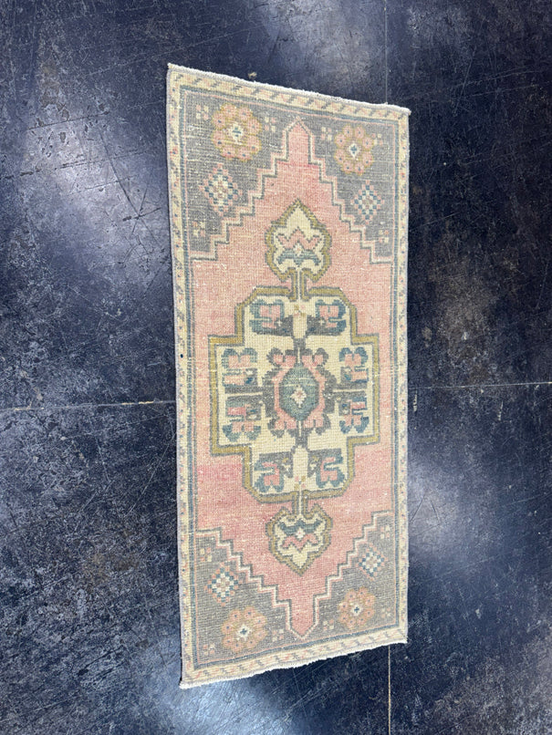 Turkish Mini Rug Oriental Hand Knotted Vintage Rug  1'6" x  3'4'' #12015
