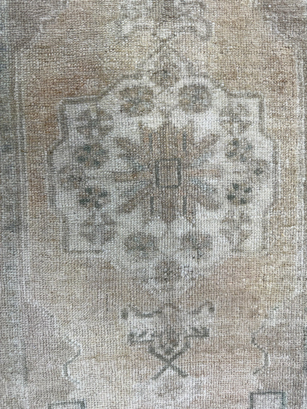 Turkish Mini Rug Oriental Hand Knotted Vintage Rug  1'7" x  3'5'' #12004