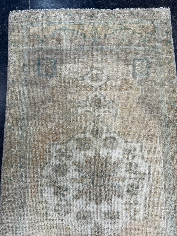Turkish Mini Rug Oriental Hand Knotted Vintage Rug  1'7" x  3'5'' #12004