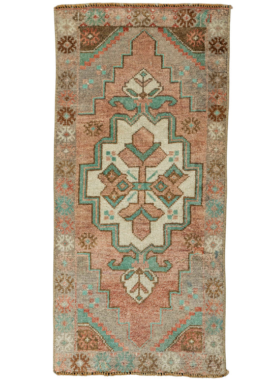 Turkish Yastik Rug  1'6" x  3'2" #22660