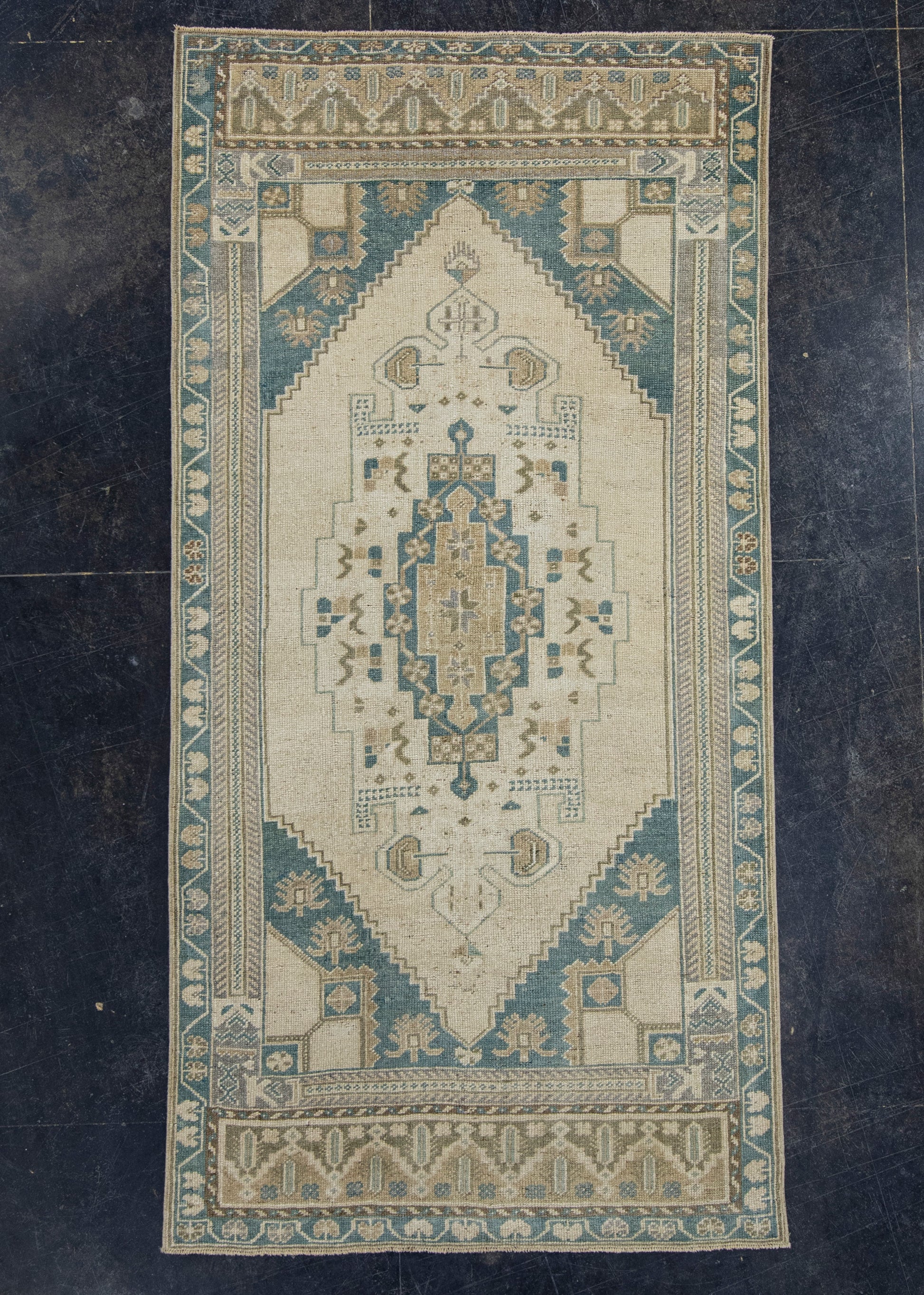 Turkish Anatolian Rug 3'4" x 6'8" #17649