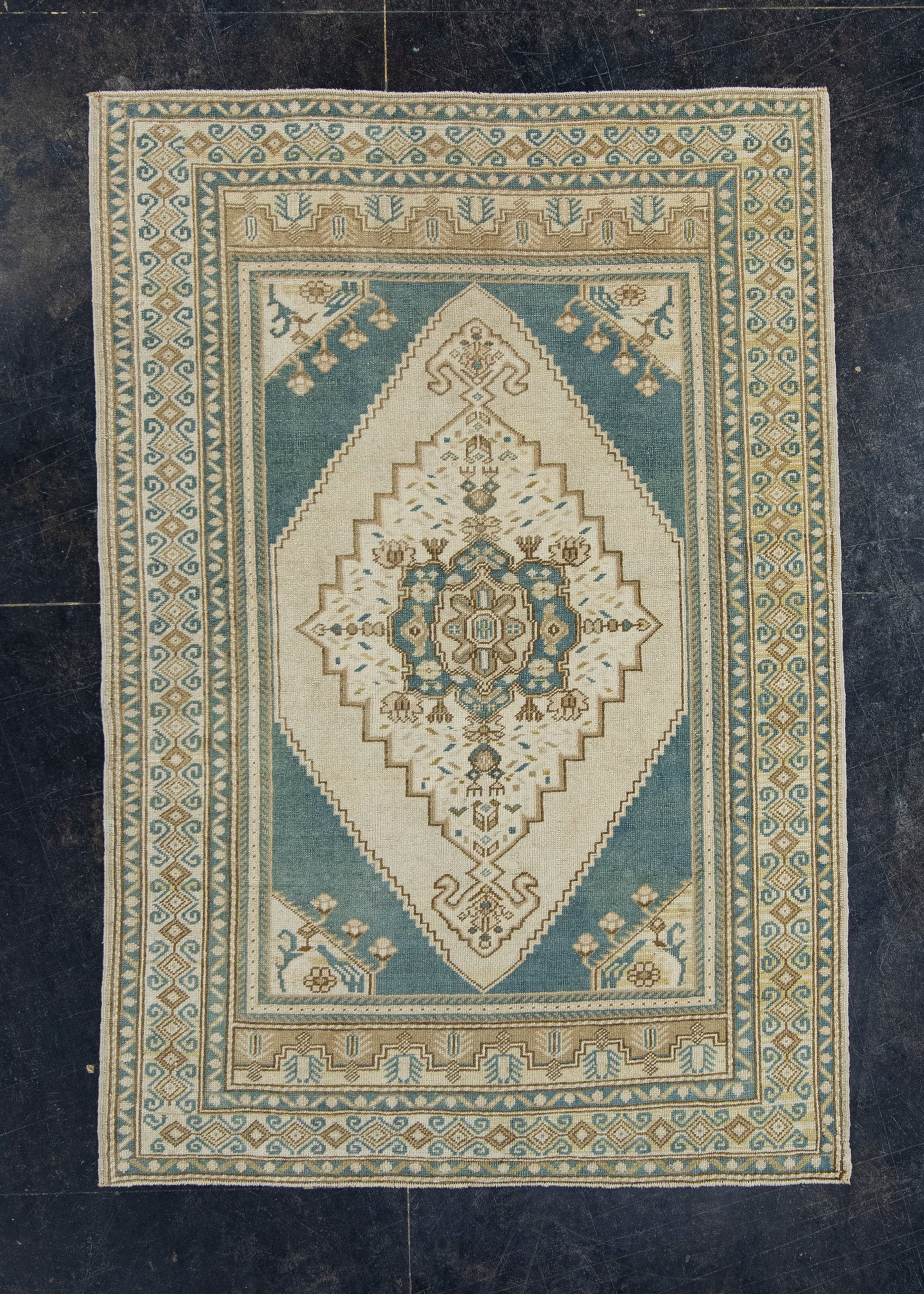 Turkish Anatolian Rug 3'10" x 5'7" #17577