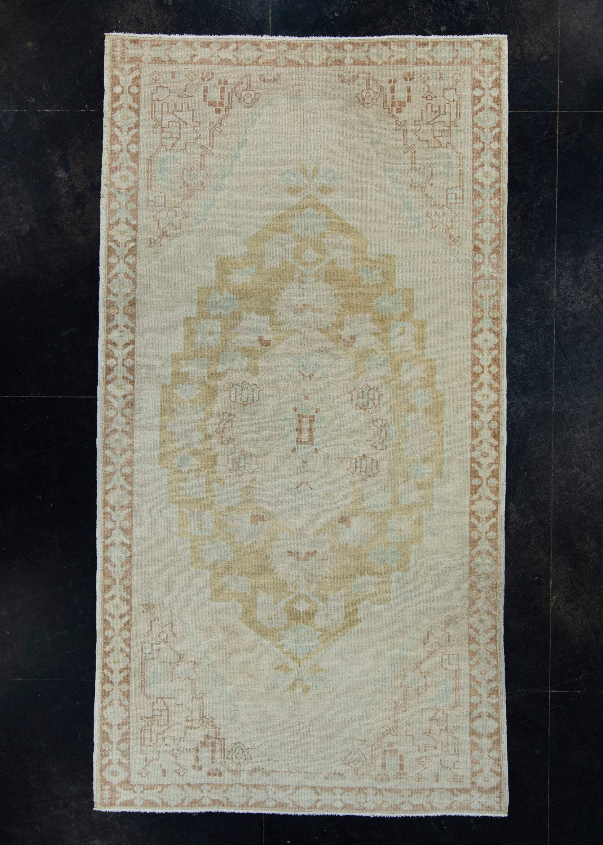 Turkish Anatolian Rug 4'4" x 8'2" #17579