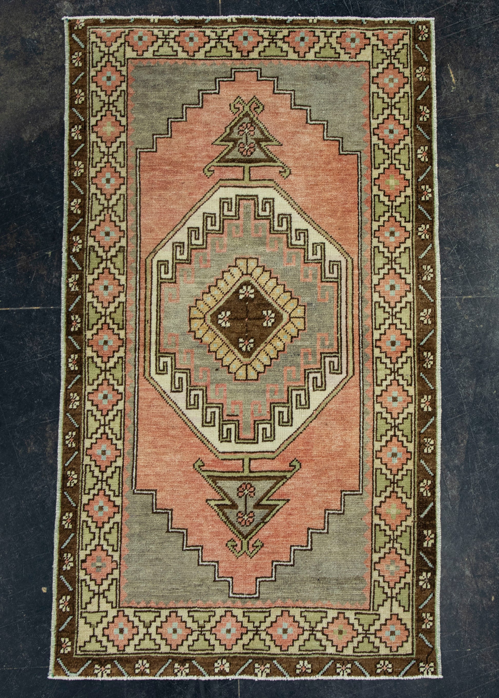 Turkish Vintage Rug 3'3" x 5'8" #16028