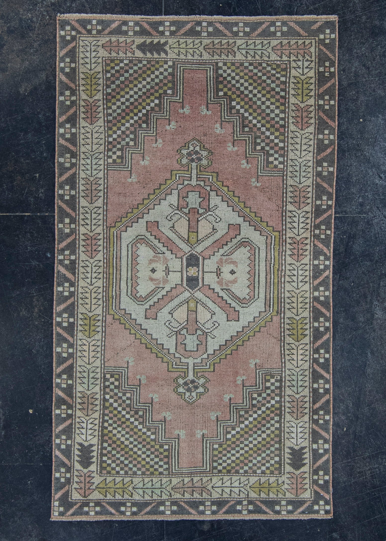 Turkish Vintage Rug 3'5" x 6'1" #20581