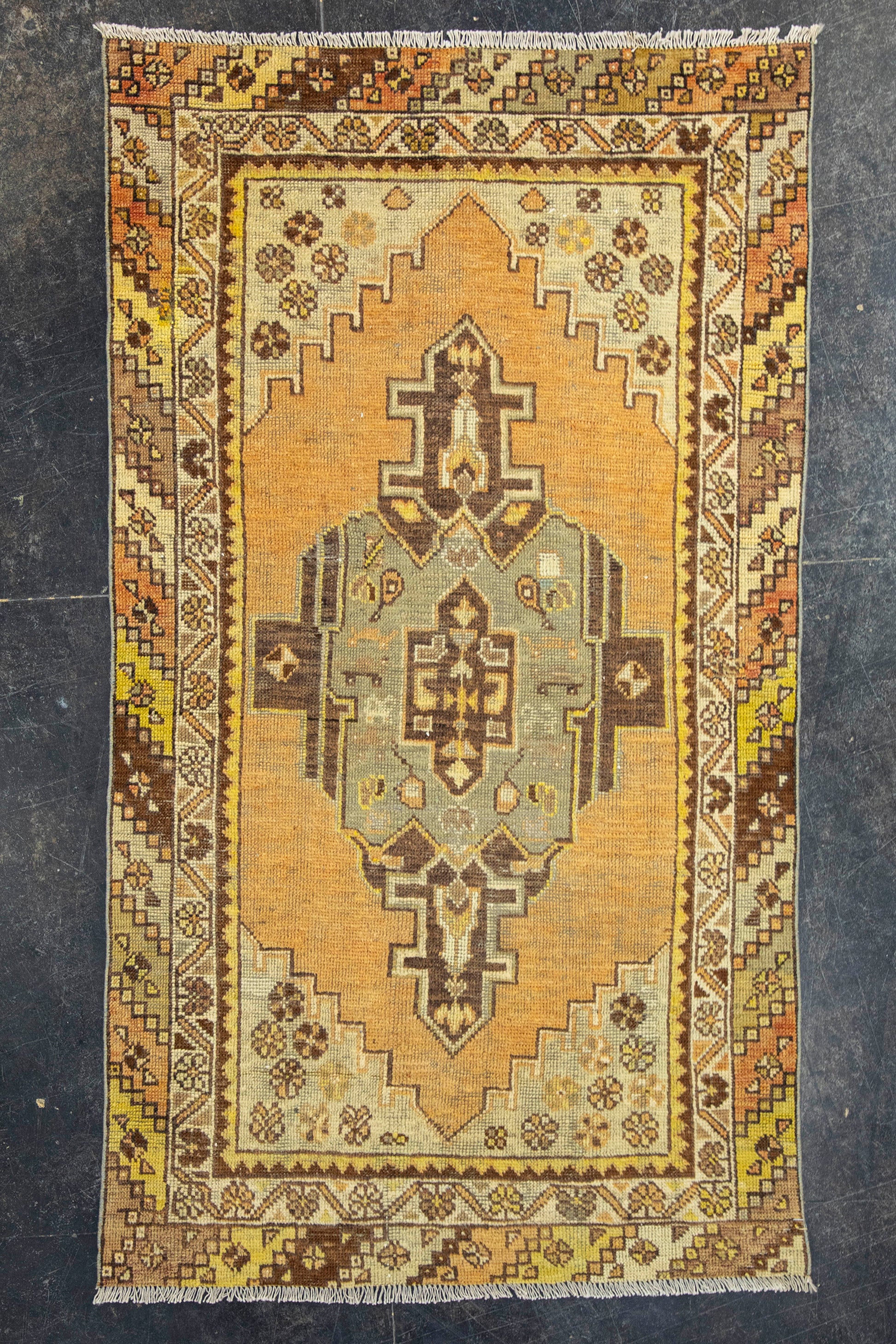 Turkish Vintage Rug 3'3" x 5'10" #19811