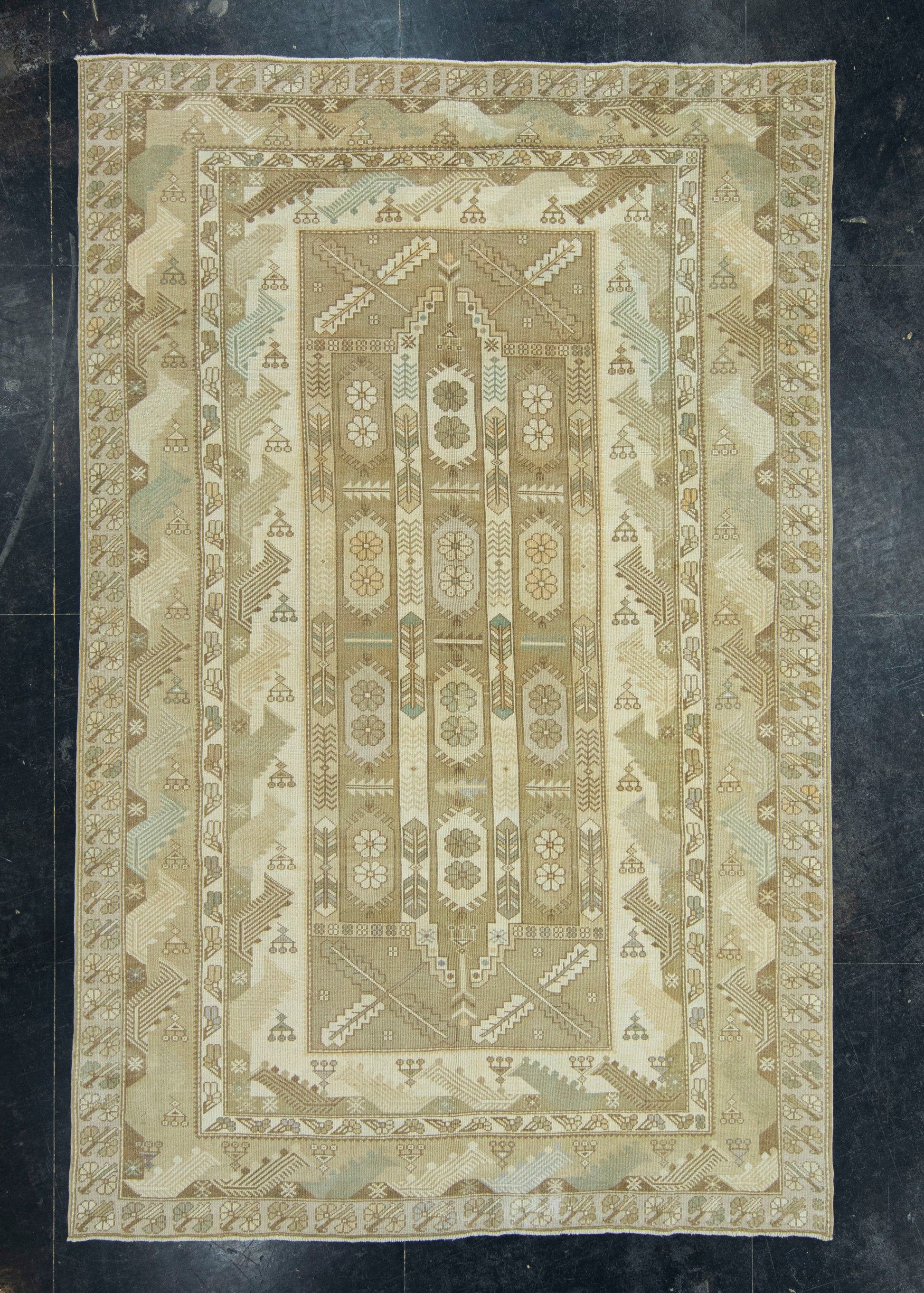Turkish Vintage Rug 6'6" x 10'2" #20577