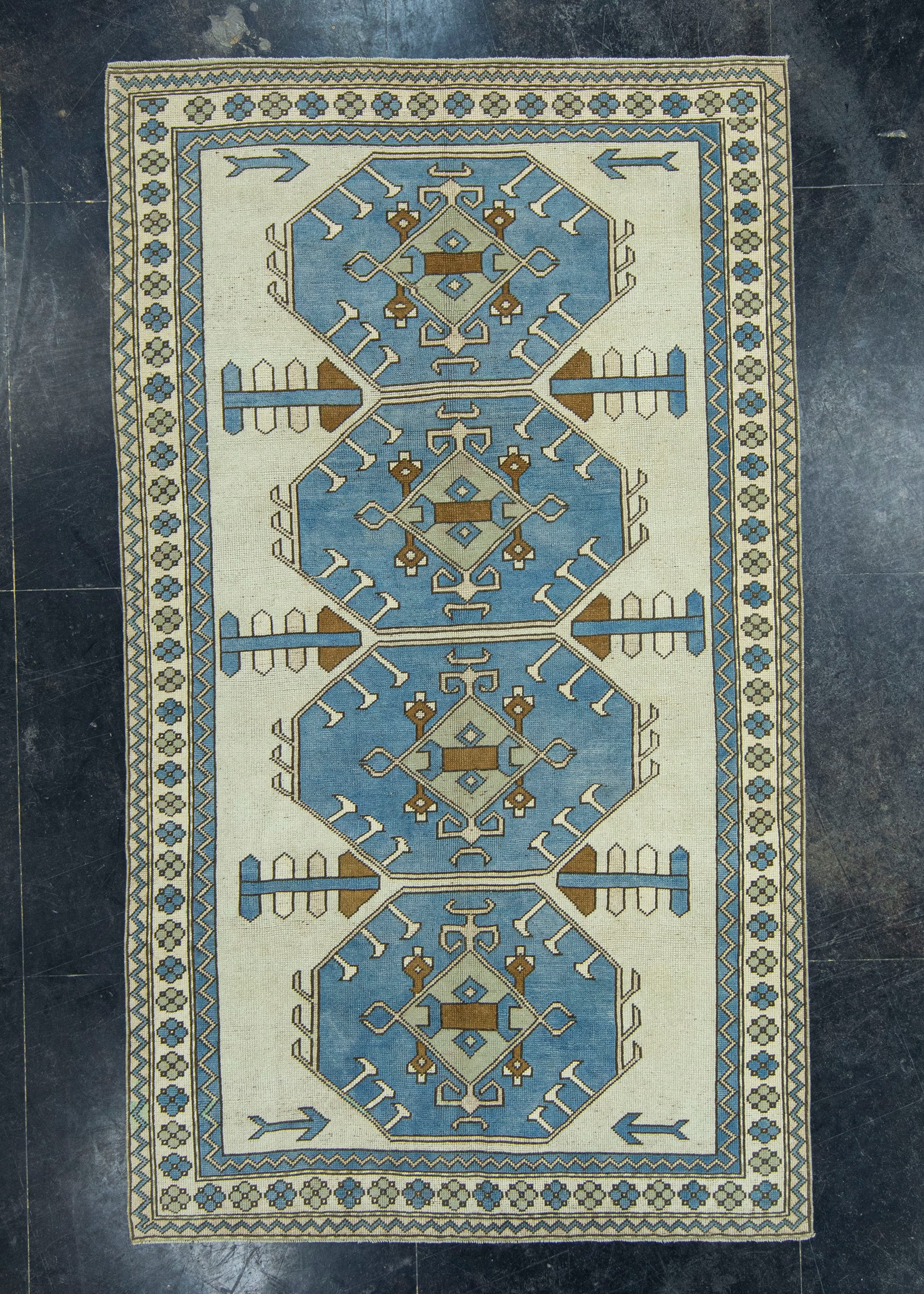 Turkish Vintage Rug 5'4" x 9'2" #20569