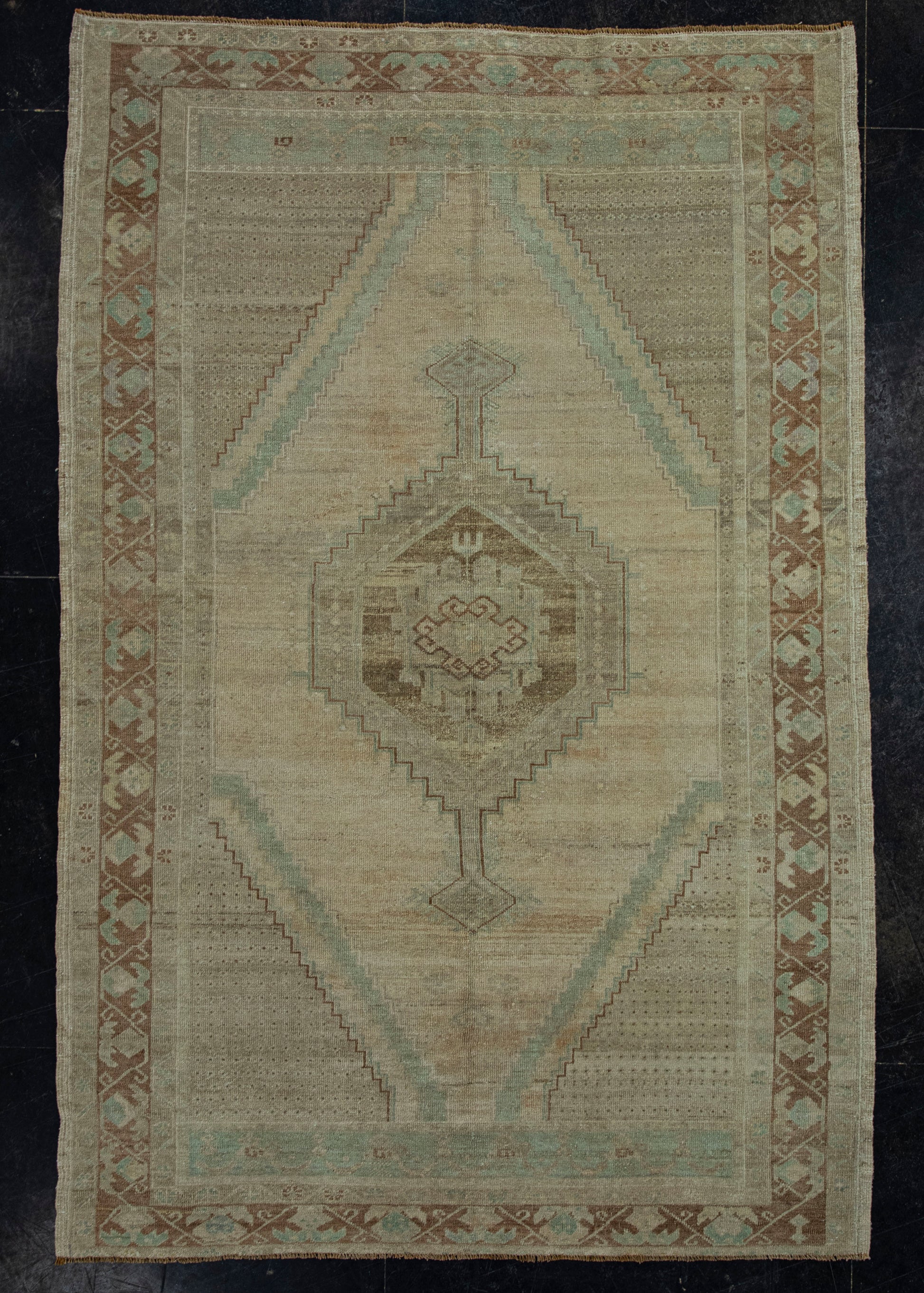 Turkish Vintage Rug 5'2" x 7'10" #20562