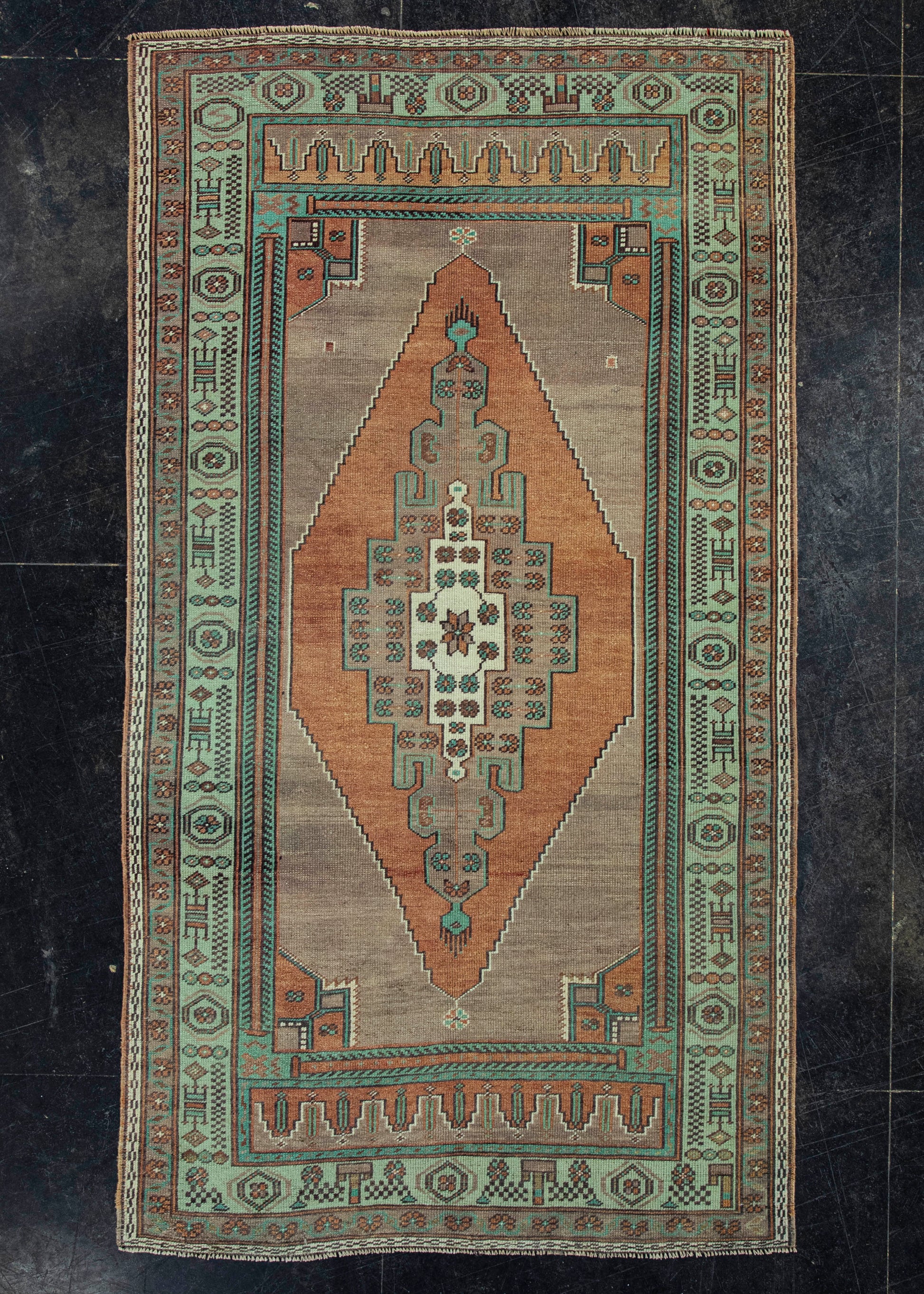 Turkish Vintage Rug 4' x 7'2" #20501