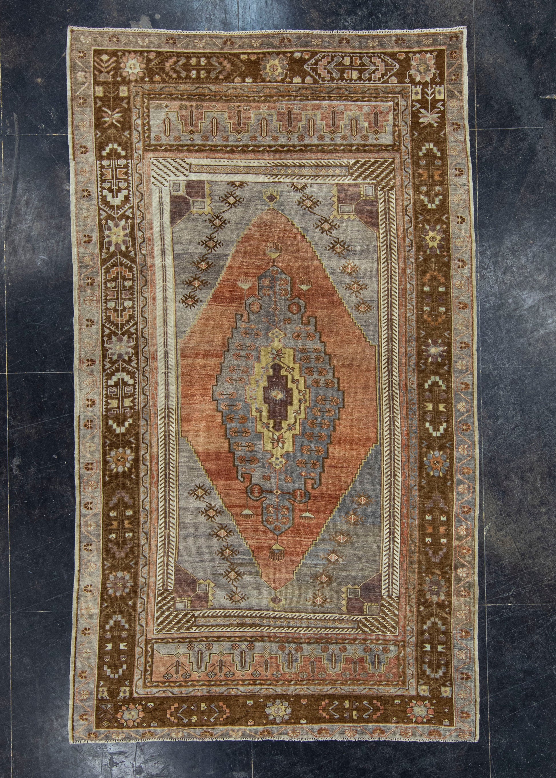 Turkish Vintage Rug 5' x 8'11" #20595