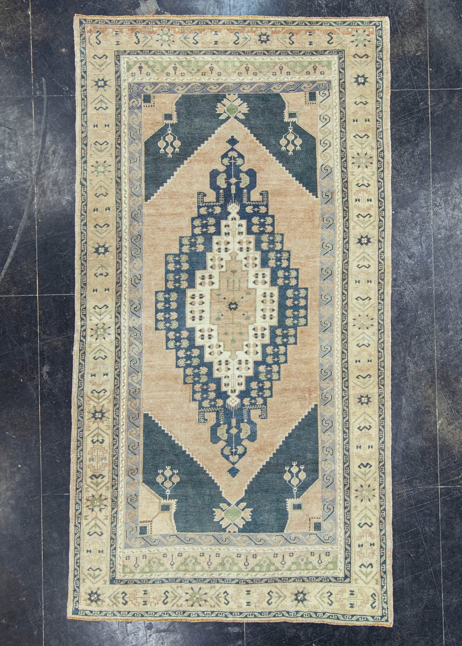 Turkish Vintage Rug 4'10" x 9'1" #20812