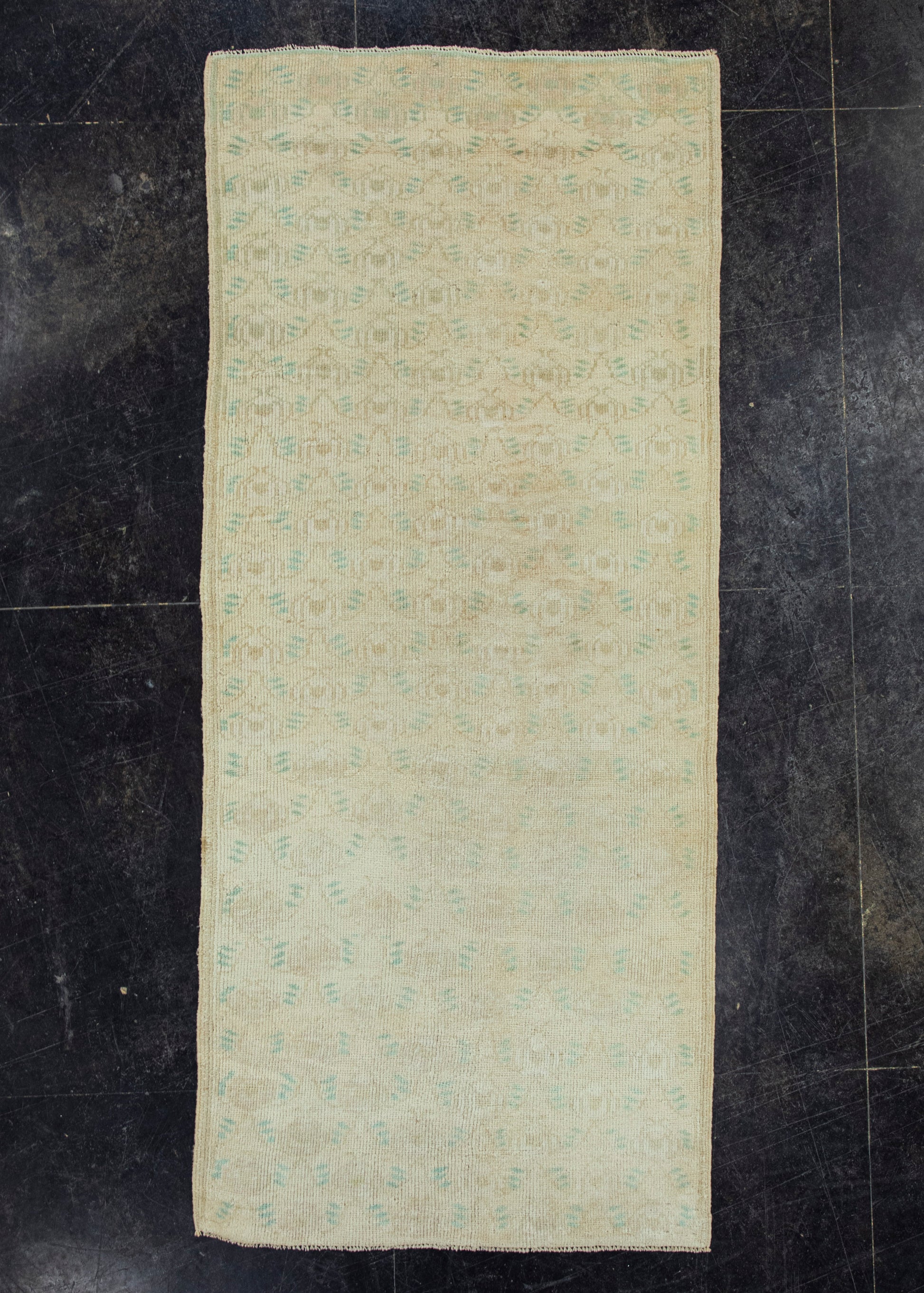 Turkish Vintage Rug 3'2" x 7'5" #20827