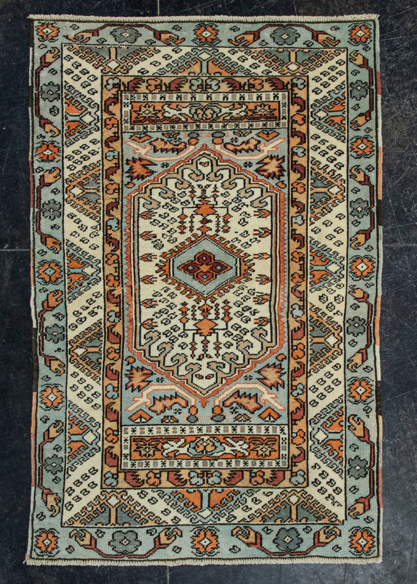 Turkish Vintage Rug  2'7" x 4' #20551