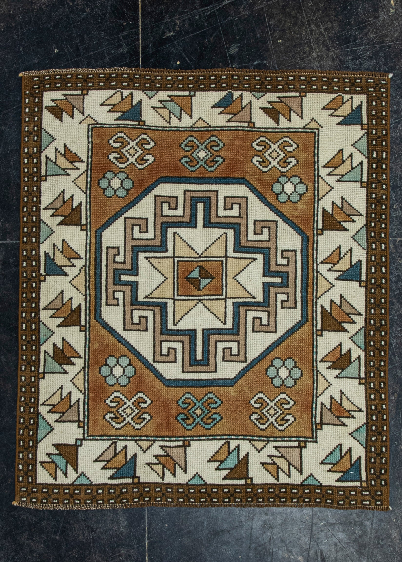 Turkish Vintage Square Rug  3' x 3'6" #20564