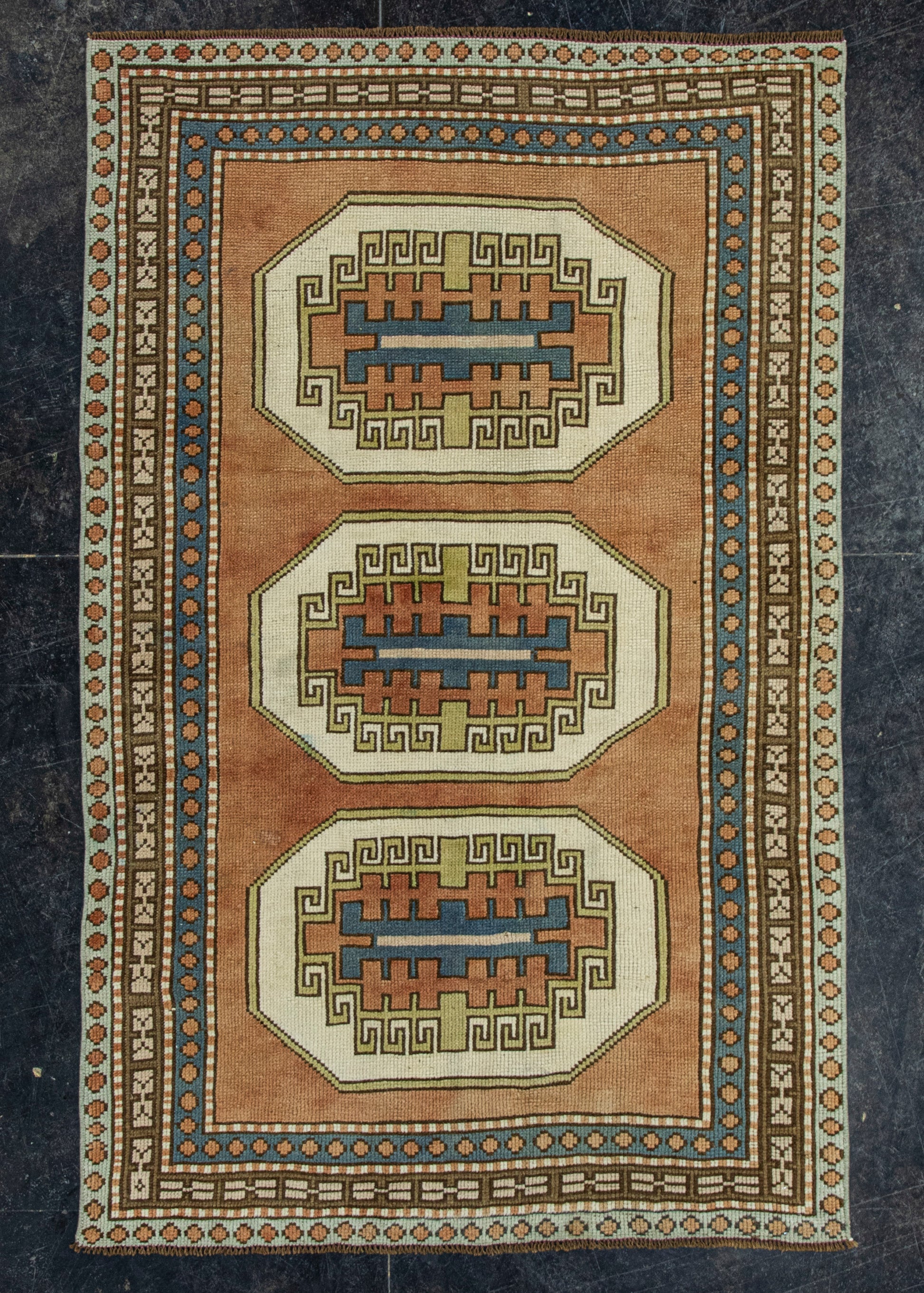 Turkish Vintage Rug  3'6" x 5'7" #20556
