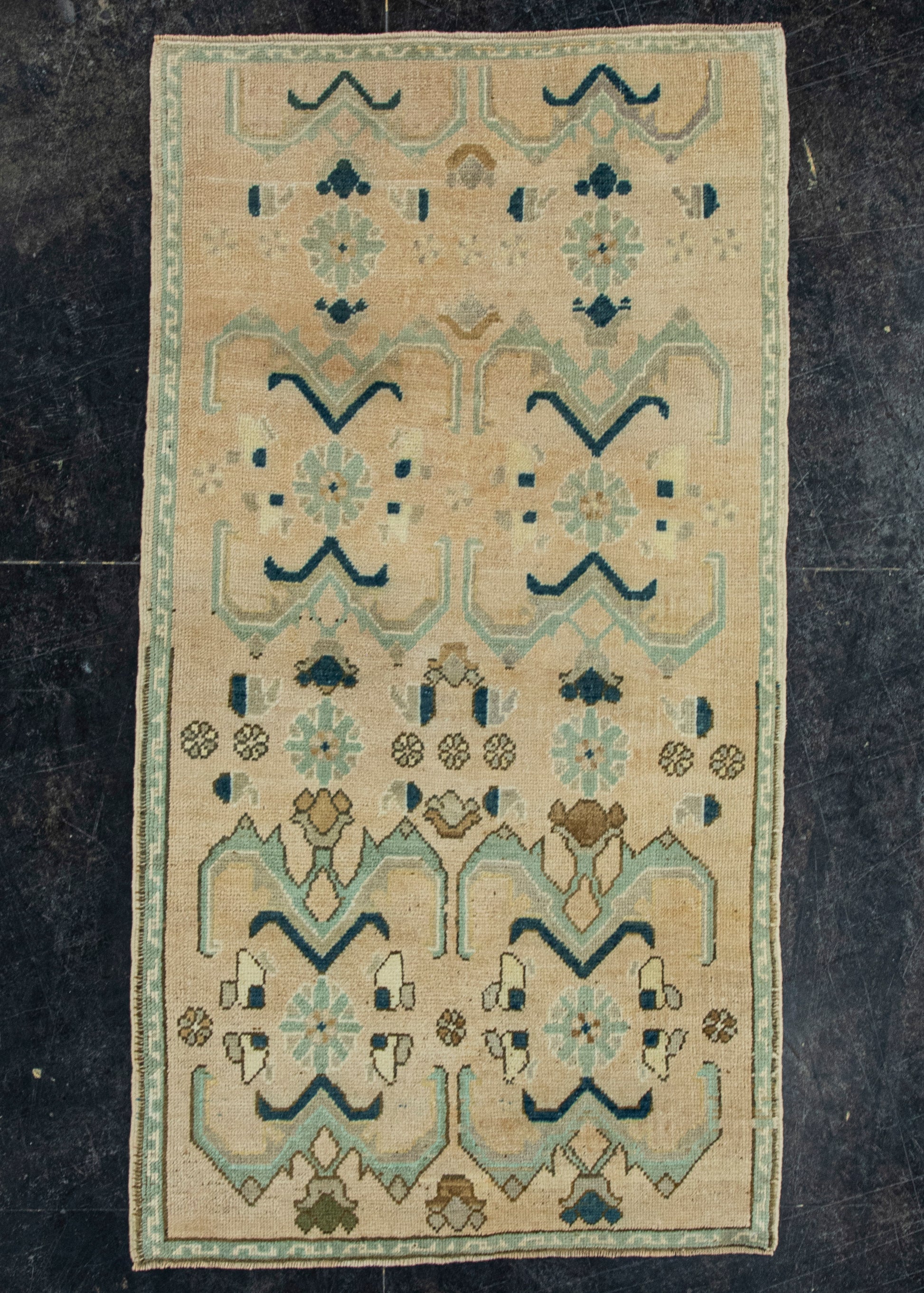 Turkish Vintage Rug  3' x 5'10" #20828