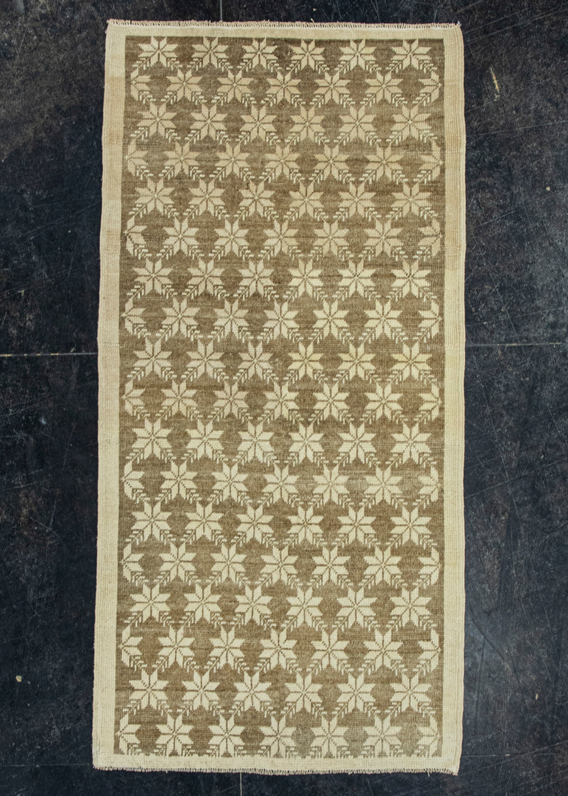 Turkish Vintage Rug  2'9" x 5'7" #20807