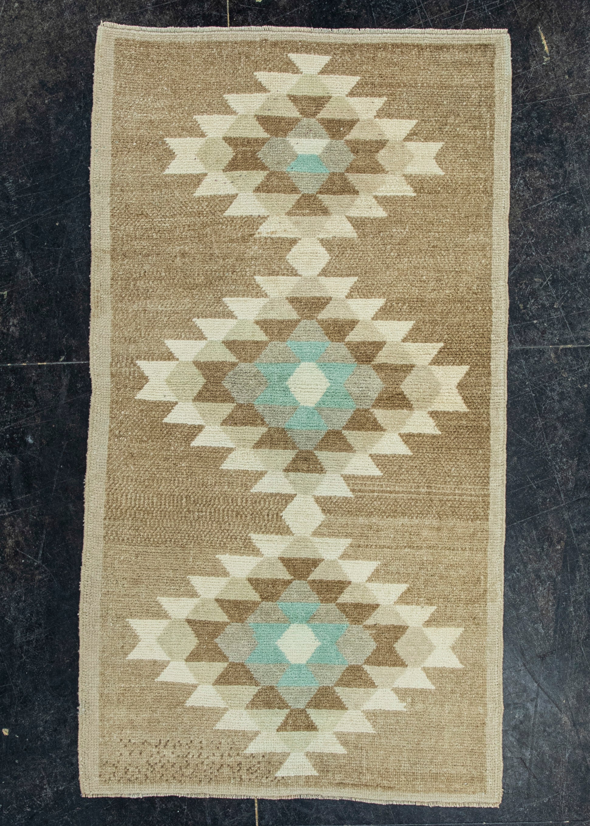 Turkish Vintage Rug  2'8" x 4'11" #20833