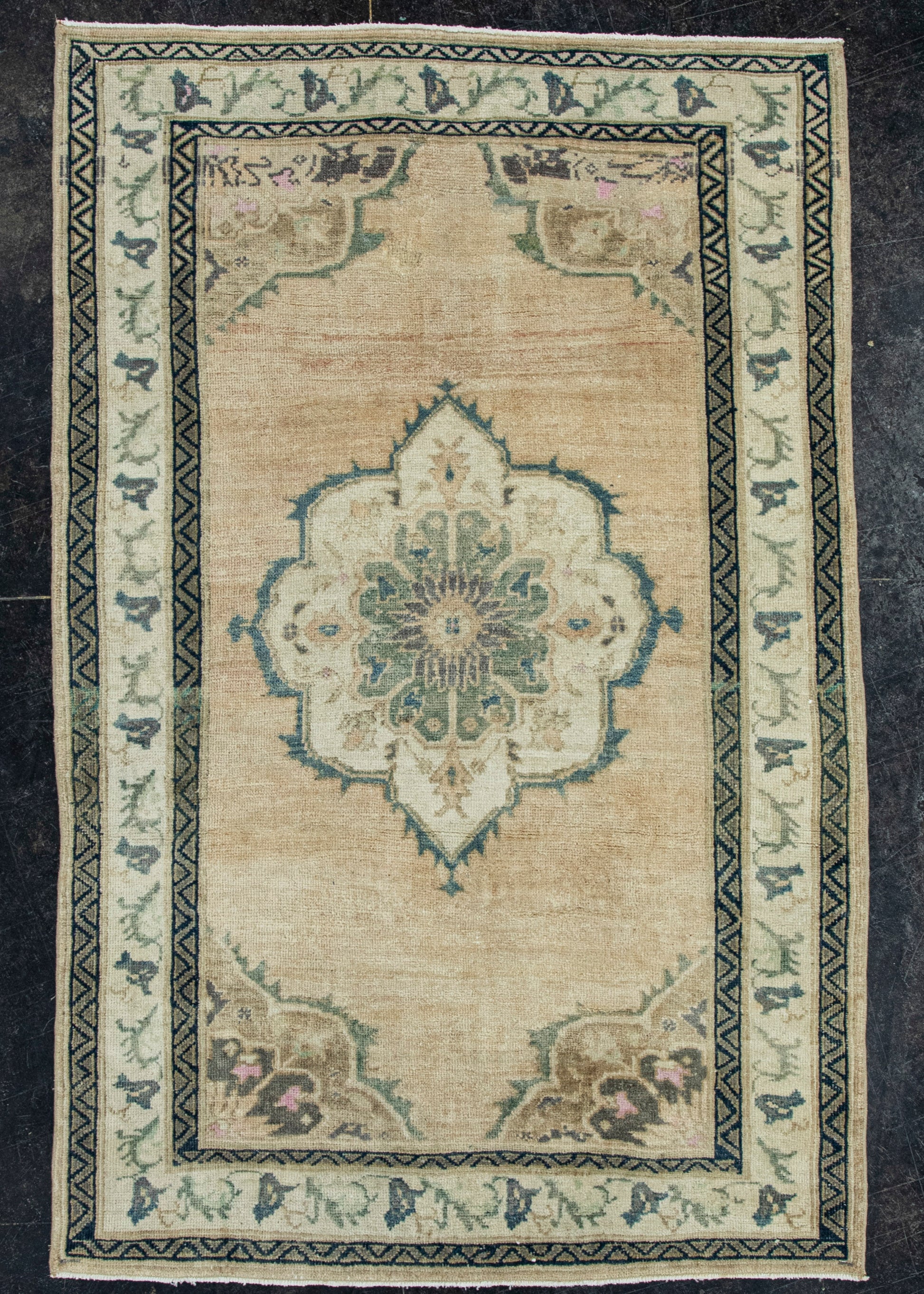 Turkish Vintage Rug  3'11" x 6' #20704
