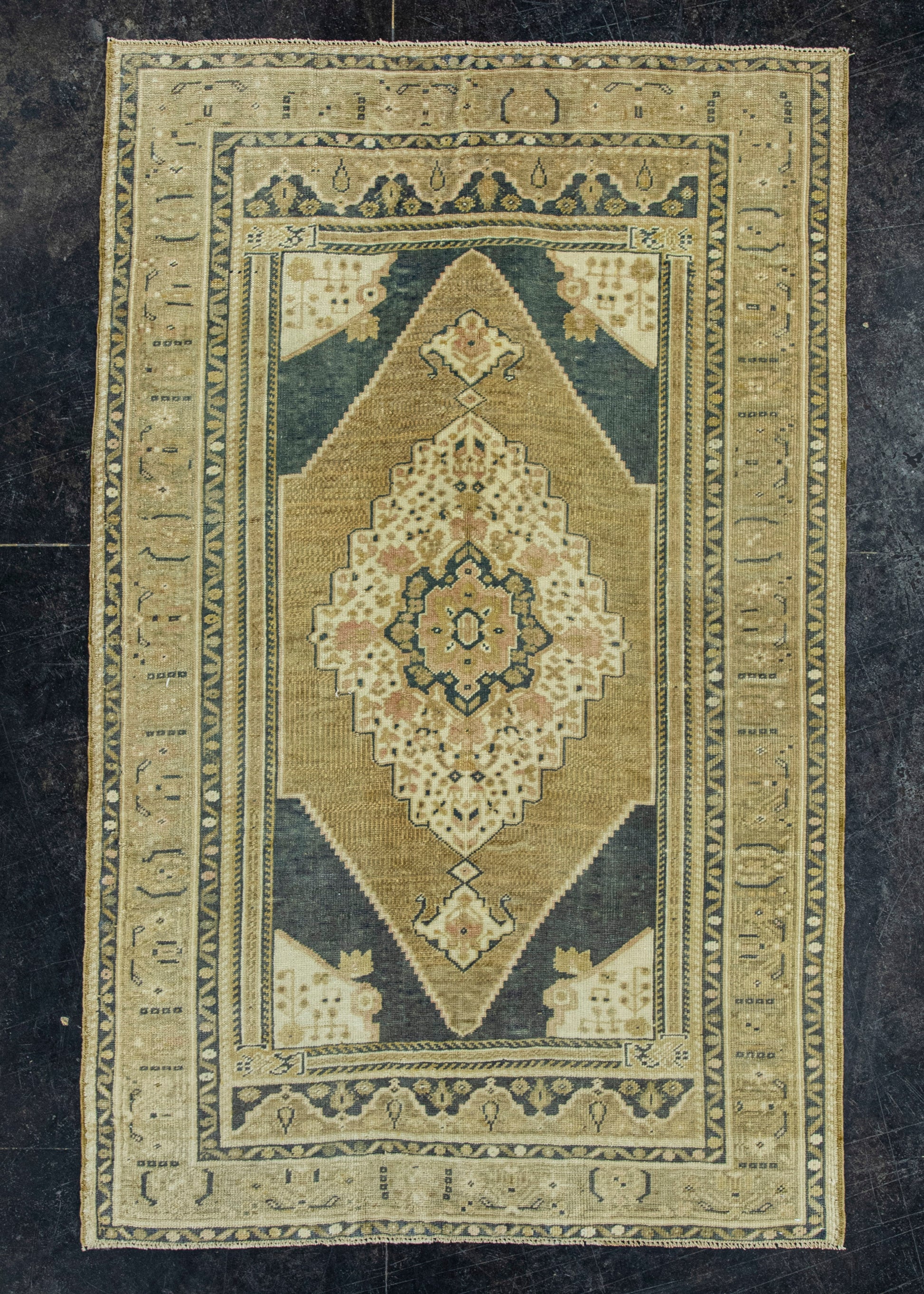 Turkish Vintage Rug  3'10" x 6' #20697