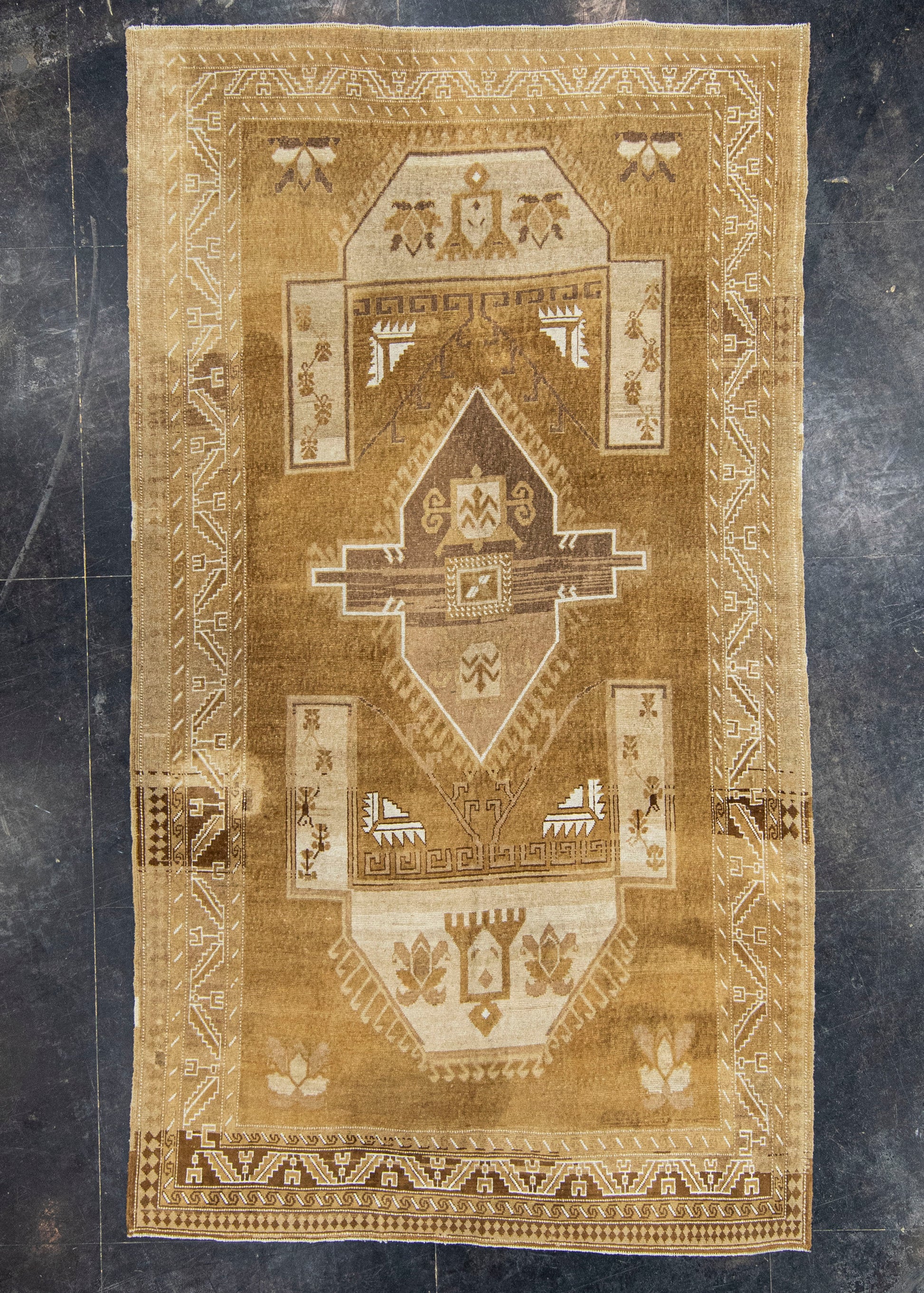 Turkish Vintage Rug  6'1" x 10'11" #21300