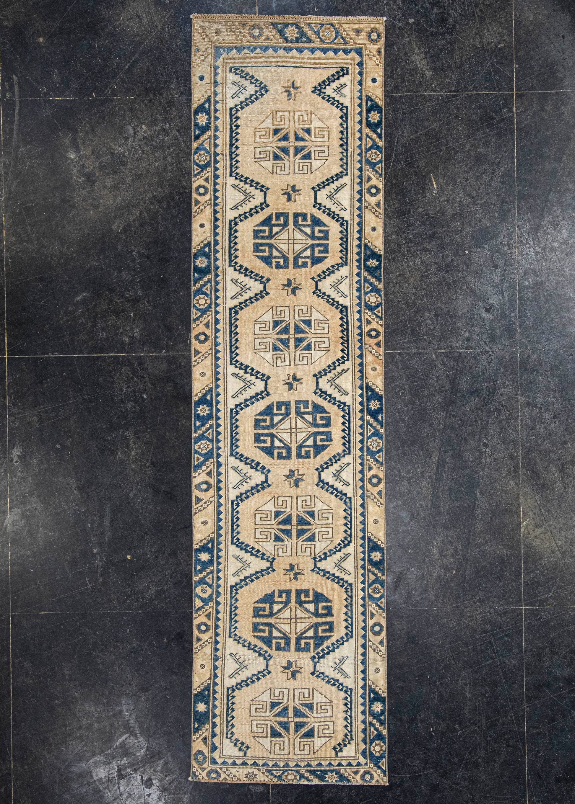 Turkish Vintage Rug  2'3" x 8'11" #21106